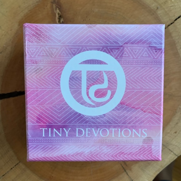 Tiny Devotions Tiffany Cruikshank Mala Necklace - Picture 3 of 5